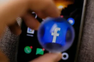 Icona Facebook ingrandita | PostPickr