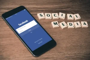 Immagine evocativa del social media marketing | Postpickr