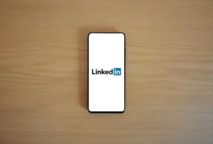 LinkedIn su Smartphone | PostPickr
