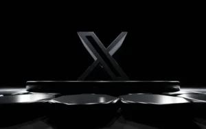 Il logo di X su sfondo nero | PostPickr